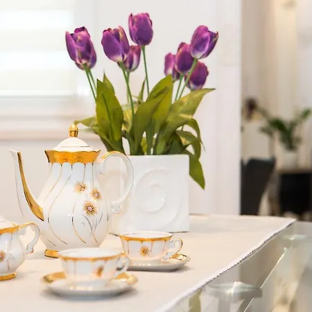 Iris Luxury *